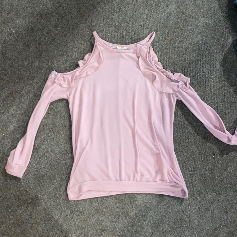 Cold shoulder ruffle top
